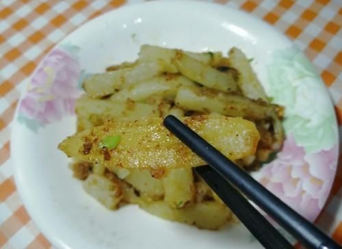  【做法】干煸孜然土豆条，好吃有诀窍，分分钟学会，口感酥香，美味又下饭