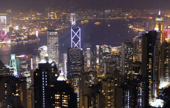 外媒:为何内地人在香港只能待7天,日本人却30天?答案值得深思