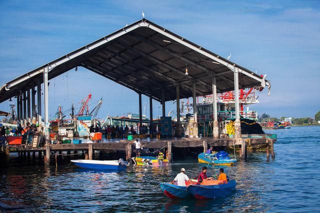 要想吃海鲜，就到这个城市，一百元吃到你怀疑人生!