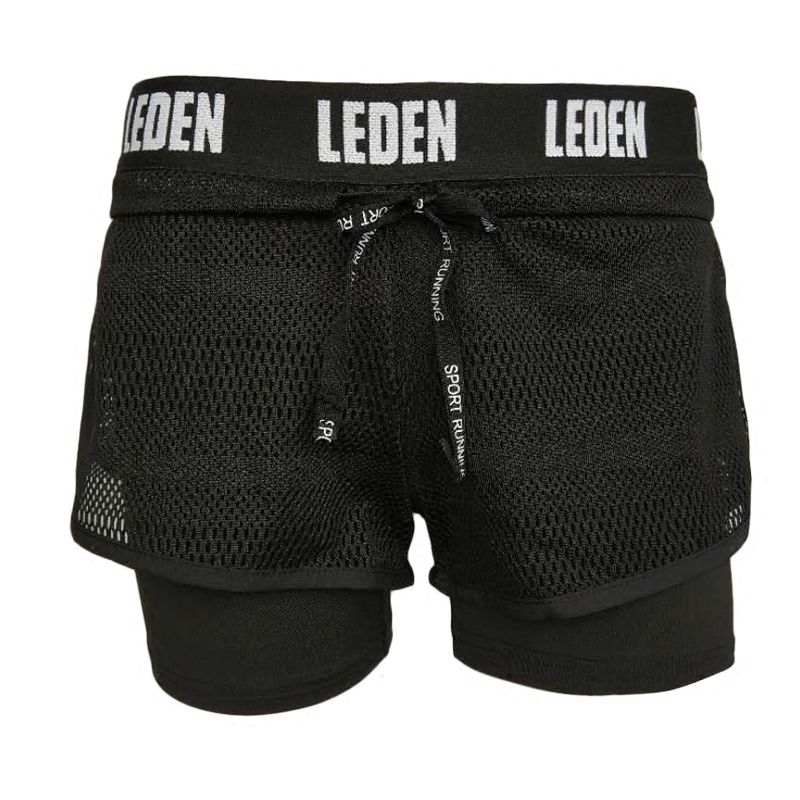 在健身房的女人真是胆子大!穿那样的“紧身衣”，尽显魔鬼身材