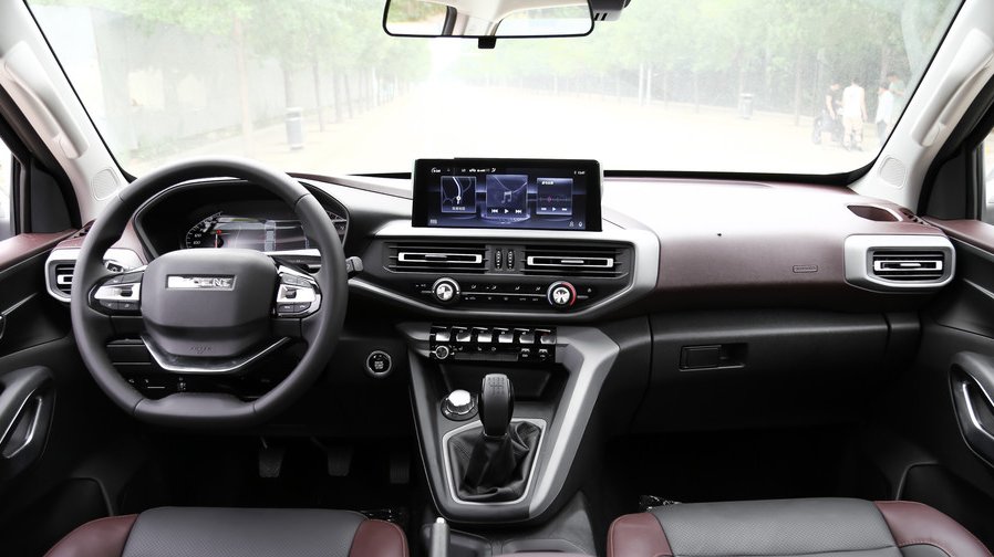  『不到』能装能越野，这几款不到15万的越野皮卡了解一下