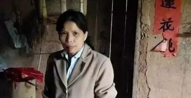  邓高华|1994年高考: 她692分入人大, 毕业却无就业处, 二婚嫁人