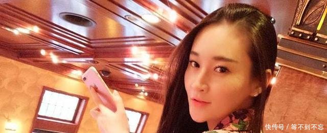 假疫苗老总与儿媳合照流出，网友这才是贫穷限制了我的想象