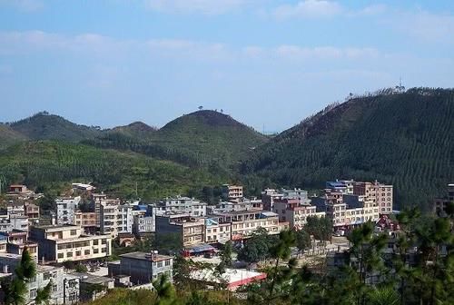  【村镇】未来5年，农村启动“合并村镇”工程，优先安排3类村庄