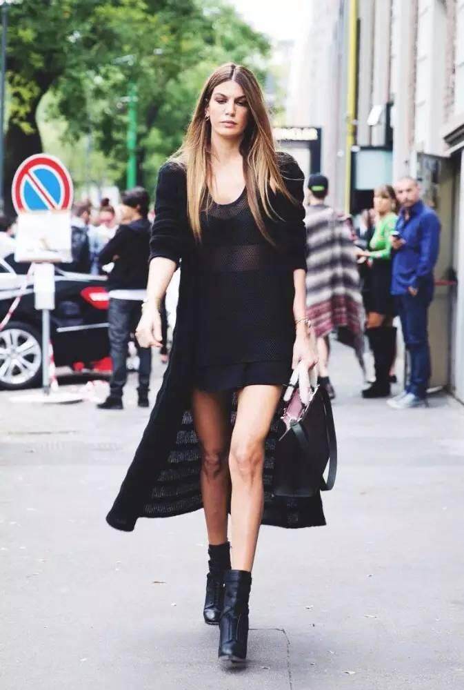 同一件衣服告诉你, 只要搭配好, 村姑剥玉米都美哭!