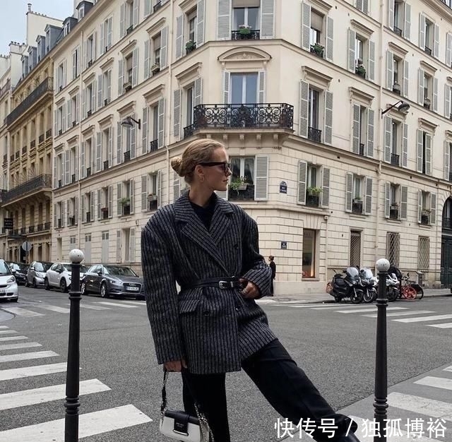 格纹:开工第一天,穿上我的“家居裤”就直接去公司?