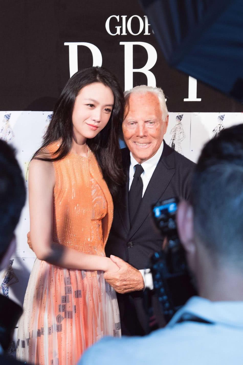 本以为刘诗诗的橘色礼服是全世界, 当看到汤唯, 我呆了!