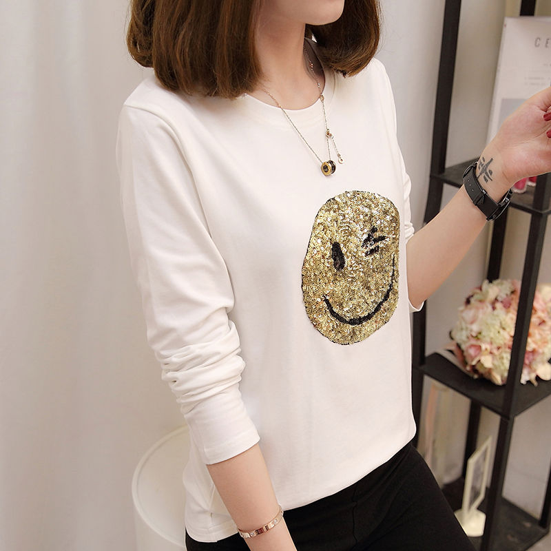 精致打底衫,非常的的优雅又显美,让人看起来美不胜收