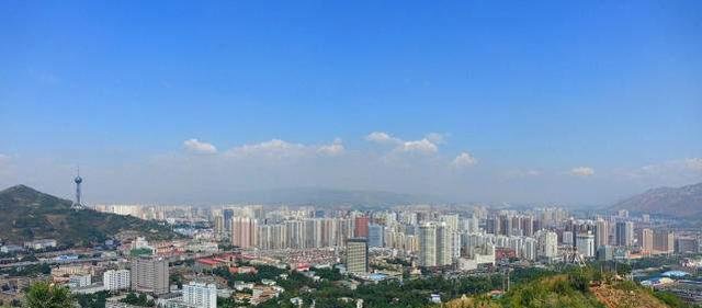  「全国」中国地级市最少的省，面积全国第4，仅2个地级市，还有