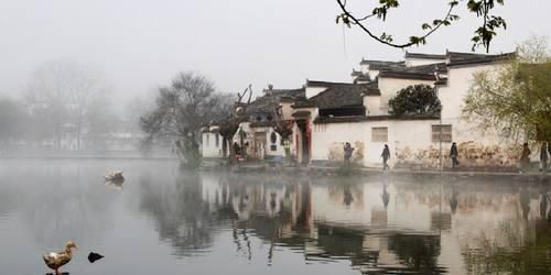 国庆只能选一个地方旅游，我建议你去安徽，这些地方可别错过