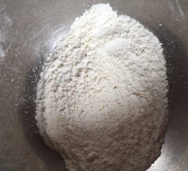  「营养」芝麻咸脆饼干，又香又脆，营养还健康，特别好吃！