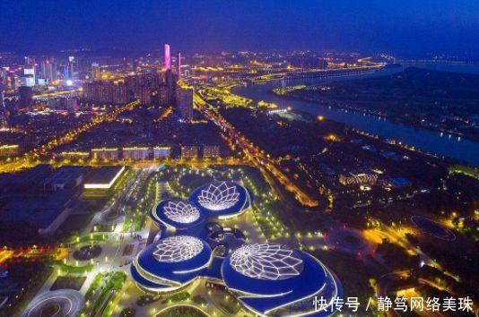中国八个国家中心城市, 为何没有杭州、深圳, 网友却说 心疼南京