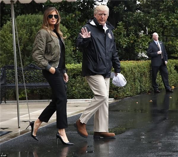 美国第一夫人因高跟鞋被推上风口浪尖，网友：没有高跟鞋见不了人