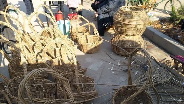  「摊位」农村的大集，你知道吗？很热闹的