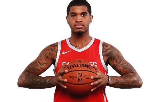 来了！火箭新援齐亮相，甜瓜真社会，周琦这身材进不了轮换？