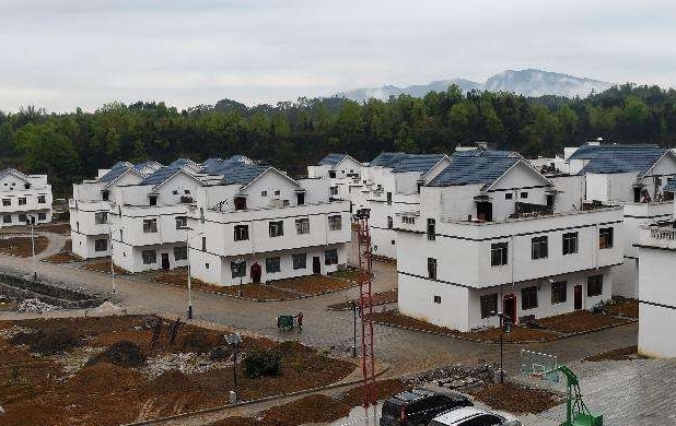 4类村庄优先参与“整村搬迁”，既分房子，又拿补贴！有这好事？