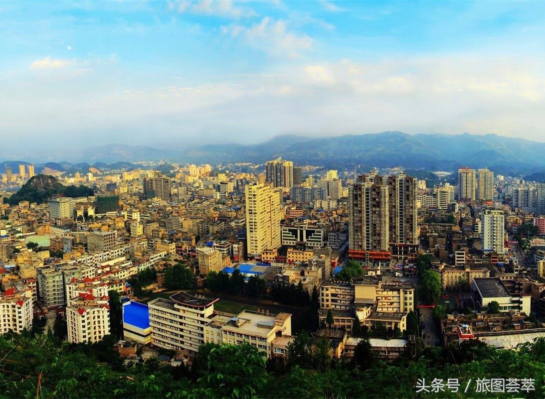 湖北第一大县级市,面积相当于2个深圳,拥有3座