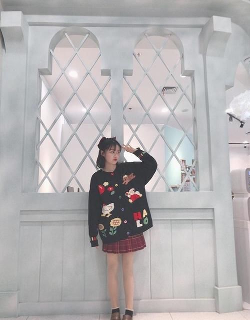  女生@小个子女生不知道怎么穿？记住这5个技巧，轻松“长高”十公分