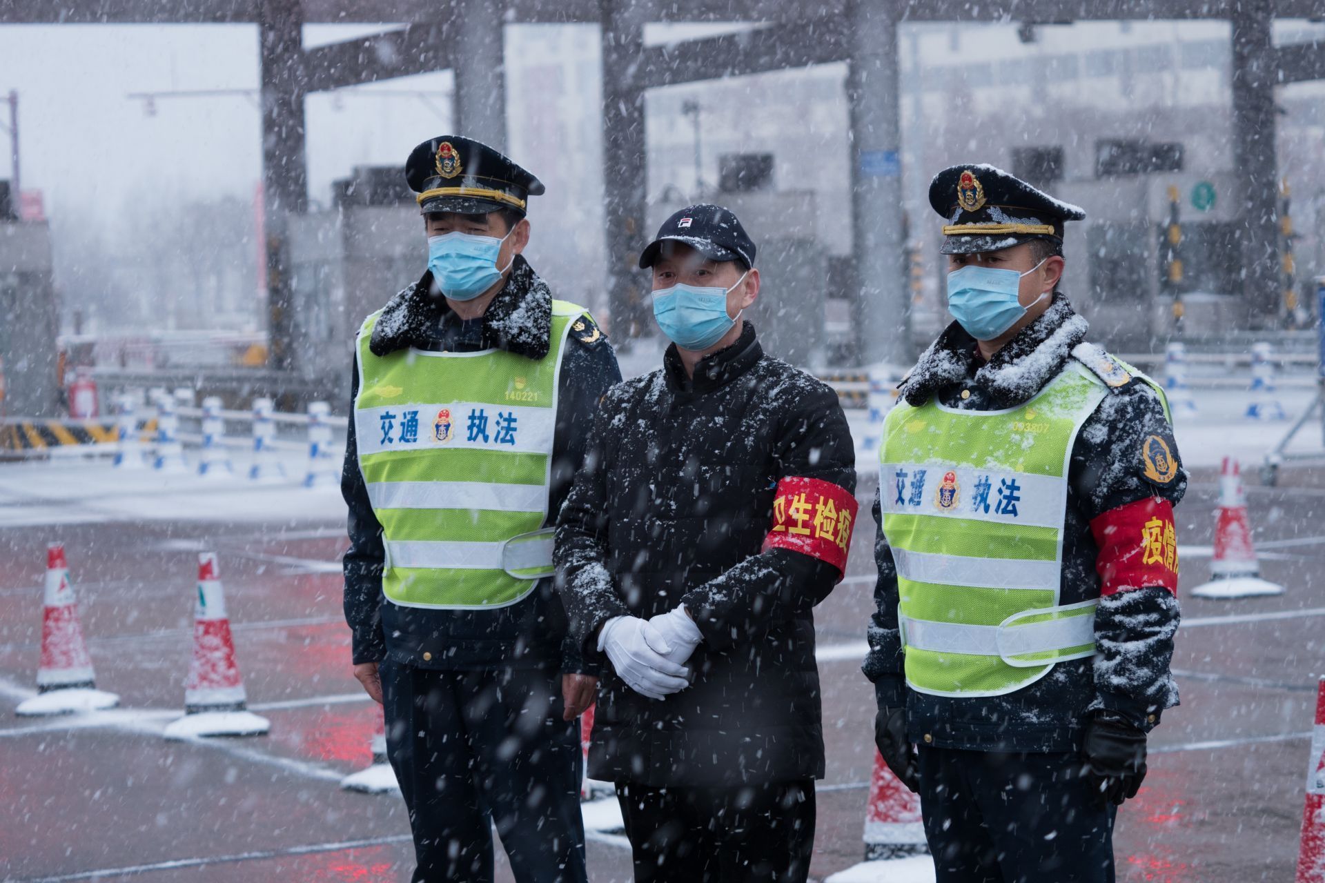  力量■战“疫”之城！力量之城！瑞雪里，大美德州