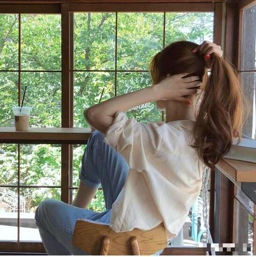 【女生】女生换发型前看这里男生心目中最爱的TOP10女生发型排行榜