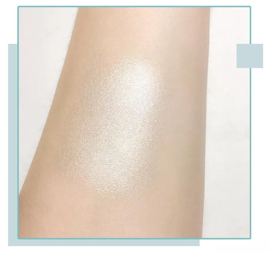 12款全网最热高光评测，第六款让你轻松拥有高鼻梁!!!