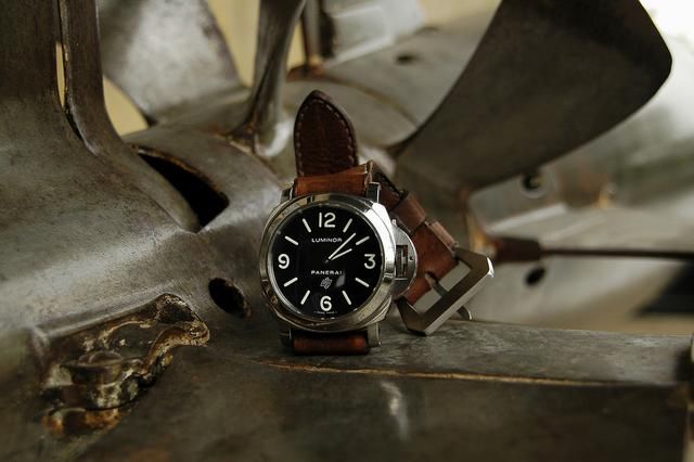 前日缅甸泰国同时举行了反假活动，在边境内缴获了我国大批高仿表