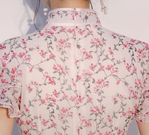 哇塞!现在的女人真会穿,改良旗袍穿得有滋有味,简直迷死人