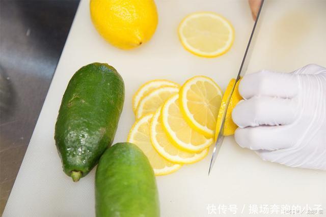 「尿酸」藏在身边的天然“玻尿酸”,女人可劲吃,抚平皱纹,比敷面膜管用