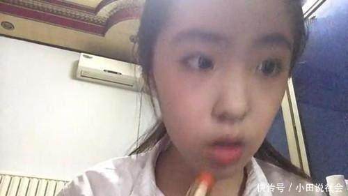 00后男孩化妆秒变女孩，化妆技术逆天了！90后的阿姨不得不服！