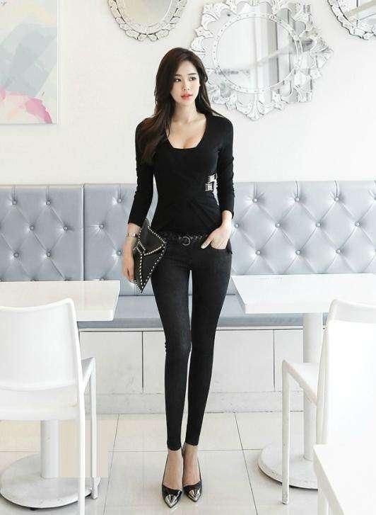 紧身裤一点不土气，简约而又时尚，彰显优雅女人味！