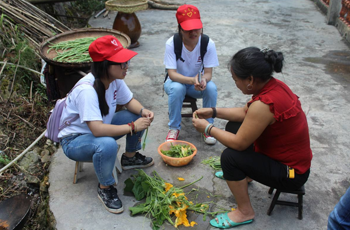 为什么现在很多农村老人，不愿意去城里生活？老农说出背后的原因