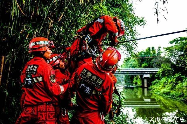 中央军委武警总部司令员，上将警衔，享正大战区级待遇！