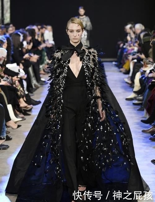 【蝴蝶结】Elie Saab 2020年秋冬系列 清新波点时尚穿出最美高级感