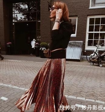 显瘦@哪个辣妹还没穿“半裙配长靴”?3条搭配公式,显瘦又拉风!