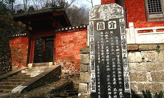 中国“最神秘”的寺庙，500年都没有开过门，还不接受香火