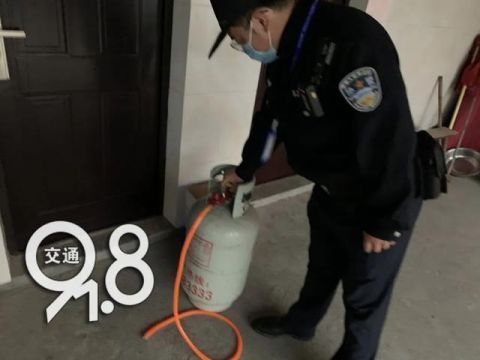  租房■女子流产在家休养，打了男友200个电话之后…做了个决定