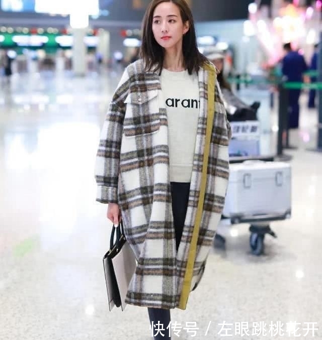  「毛呢大衣」羽绒服别再穿了，2020“大衣＋这3件内搭”最时髦显瘦，好看炸了！