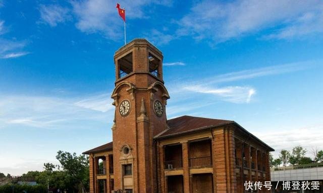  明年@国家在建一条“第二通道”高铁，经过3省，设置30站，明年