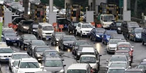  竟是|中国最“堵”的城市，不是北京和上海，竟是这里