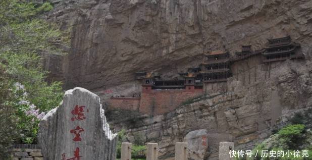 中国有座空中寺庙，千年不倒、隐藏三个秘密，至今香火鼎盛