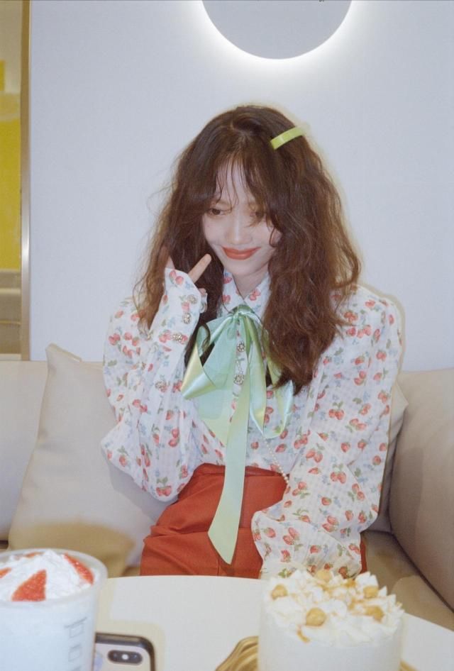 『告别』告别土气俗气!清新又简单的穿搭学一下,初夏穿衣不发愁