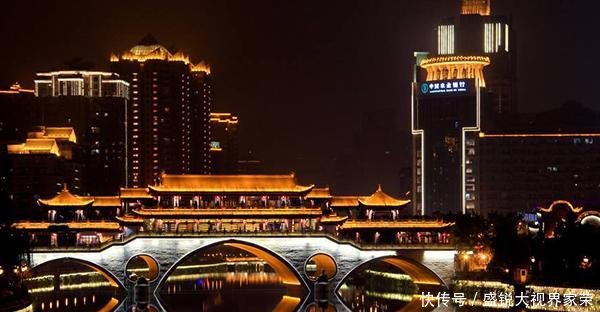 中国长江流域十大城市排行榜，武汉第四、第一名是国际化大都市！