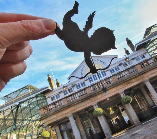 他果然是脑洞大开,把世界建筑都玩坏了