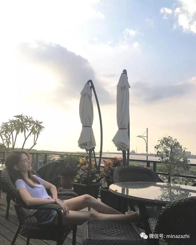 杰伦嫂转型了!酷炫狂拽的昆凌帅skr人