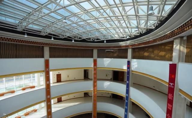 全世界最全面的藏文化博物馆,带你看看估值75亿的镇馆之宝,震撼