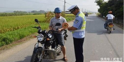 为啥现在农民都不骑摩托车了？这次专家说实话了，解释的很全面！