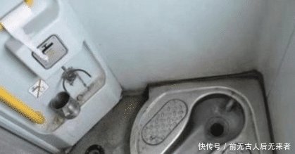  #靠近#火车靠近车站时，为什么要锁着厕所听工作人员这么说