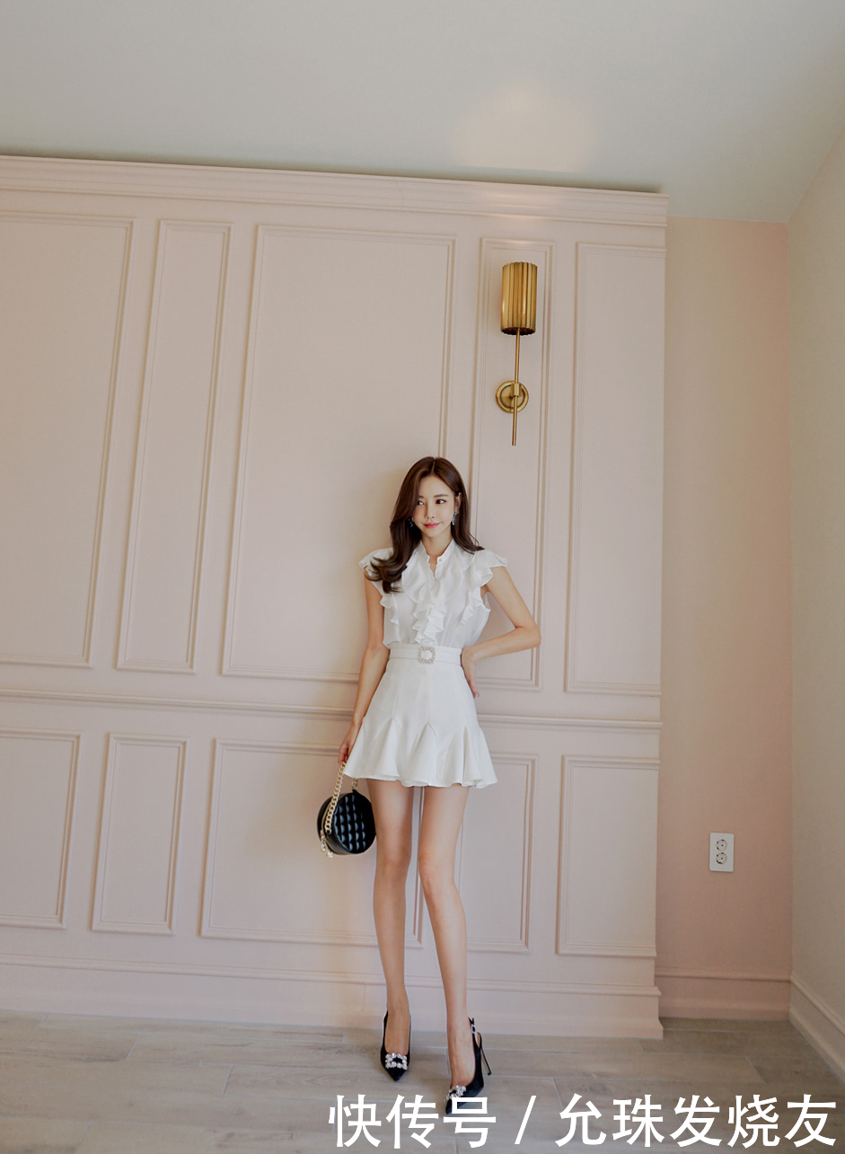 孙允珠繁花双色吊垂嫩叶无袖衫