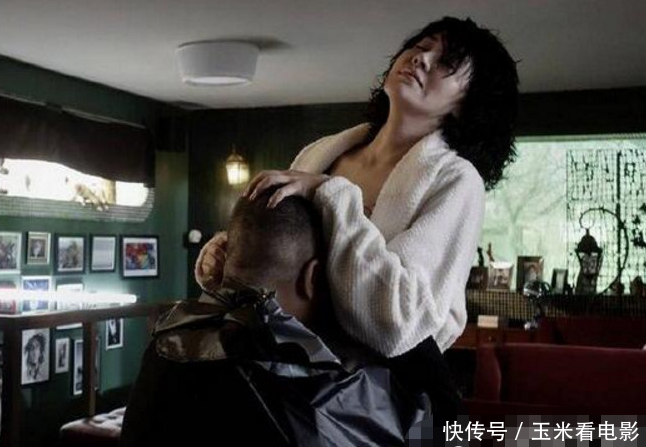 冯小刚和许晴真的只是朋友吗？网友怒甩一张照片说出真相！