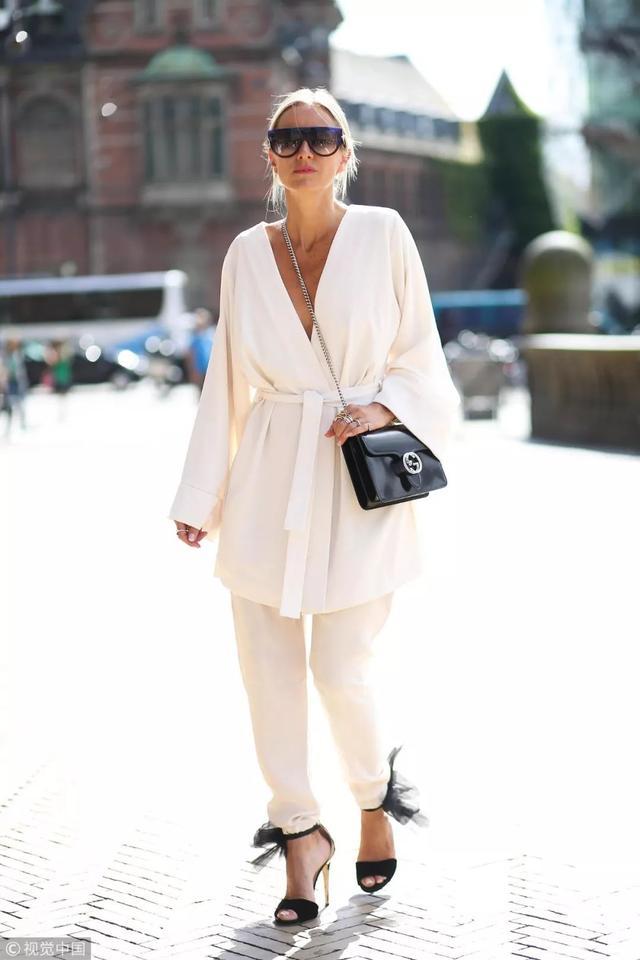 时尚圈宠爱的睡衣风，和睡衣真不同